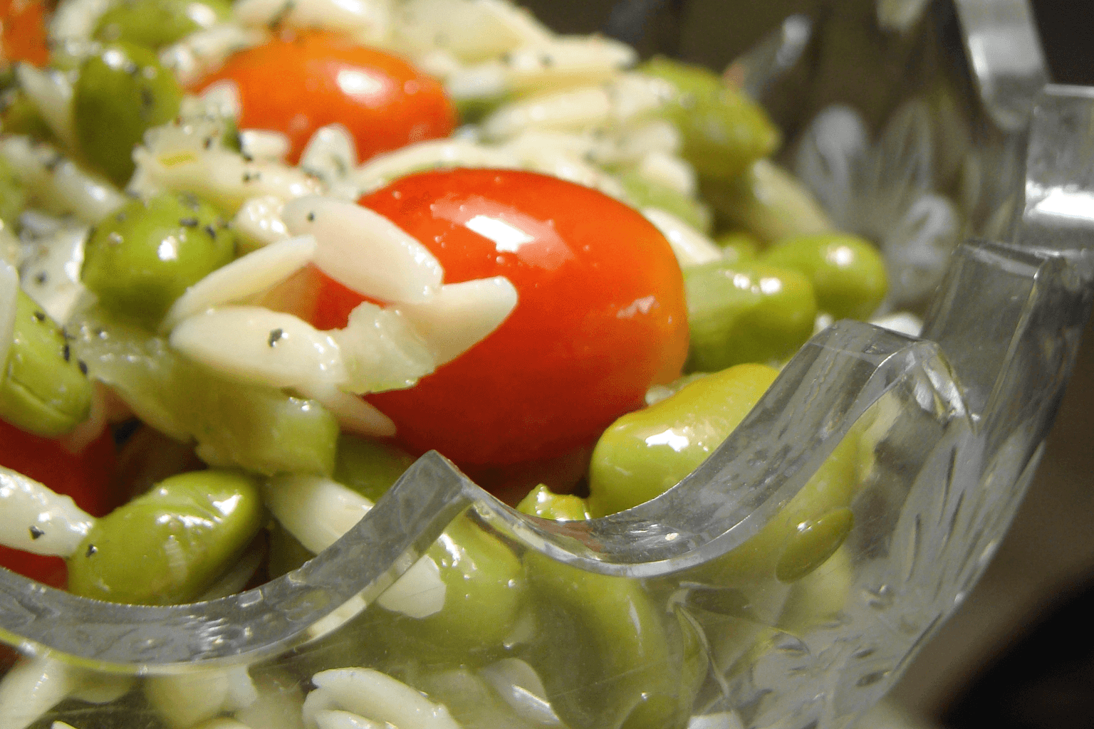 Mediterrane orzosalade met gegrilde groenten en feta